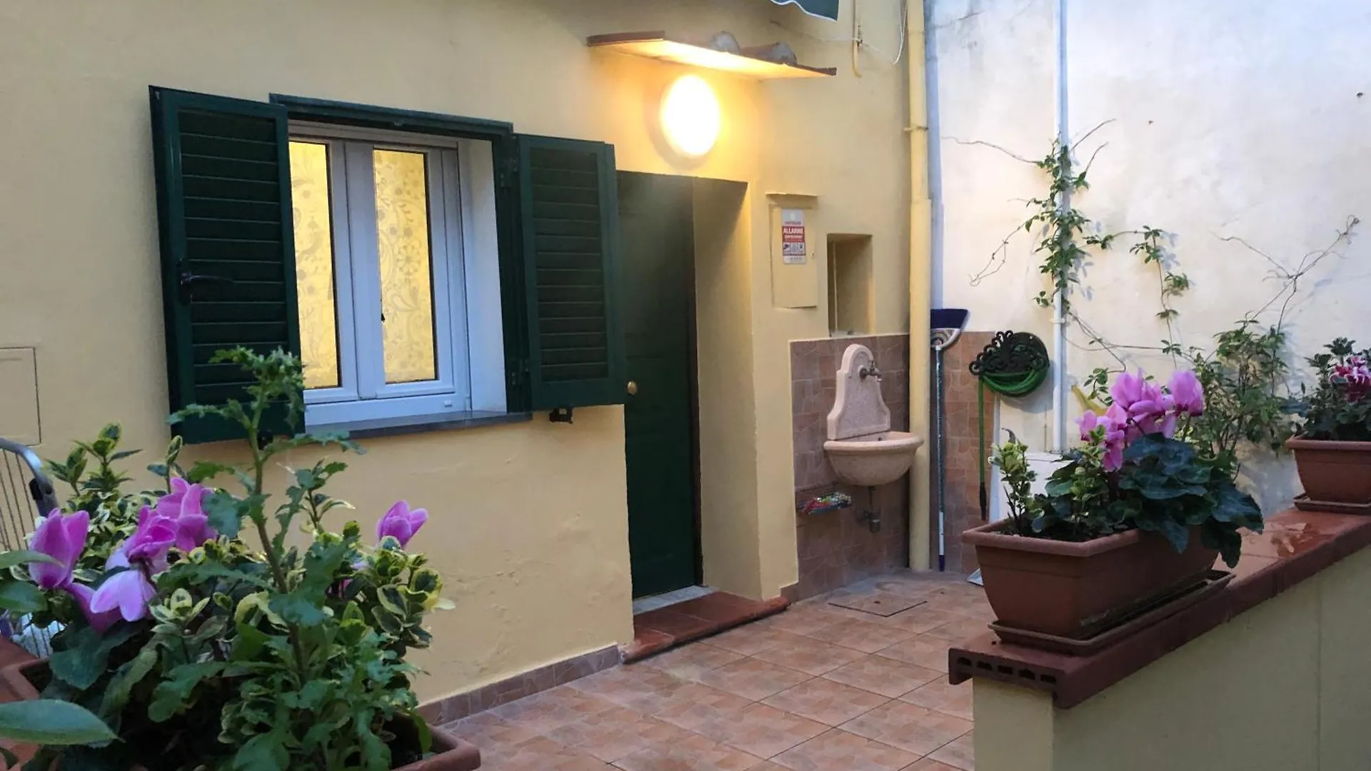 Casa Nonna Tetta 2 E 2 Apartment Livorno 0*,